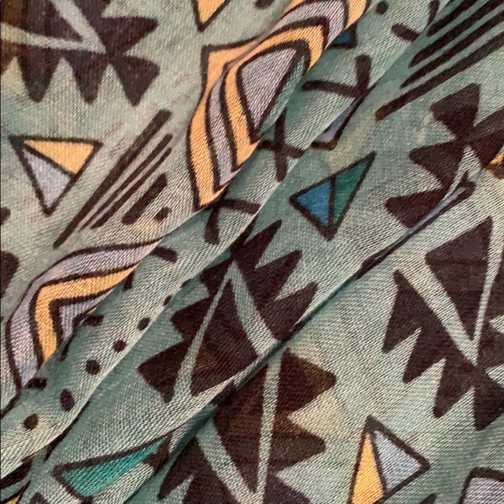 Patterned Infinity Scarf - Picture 2 of 2